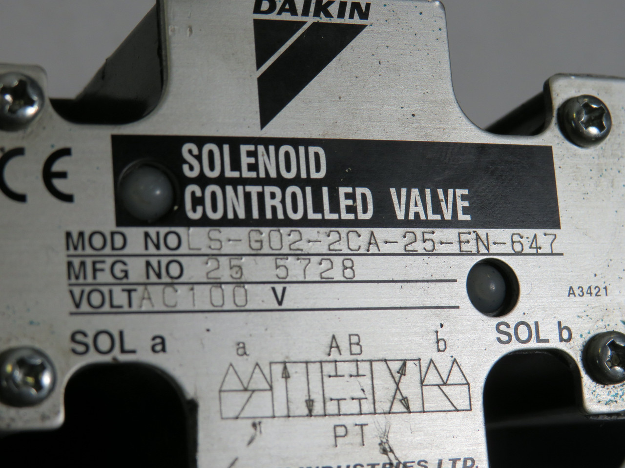 Daikin LS-G02-2CA-25-EN-647 Solenoid Controlled Valve AC100V USED