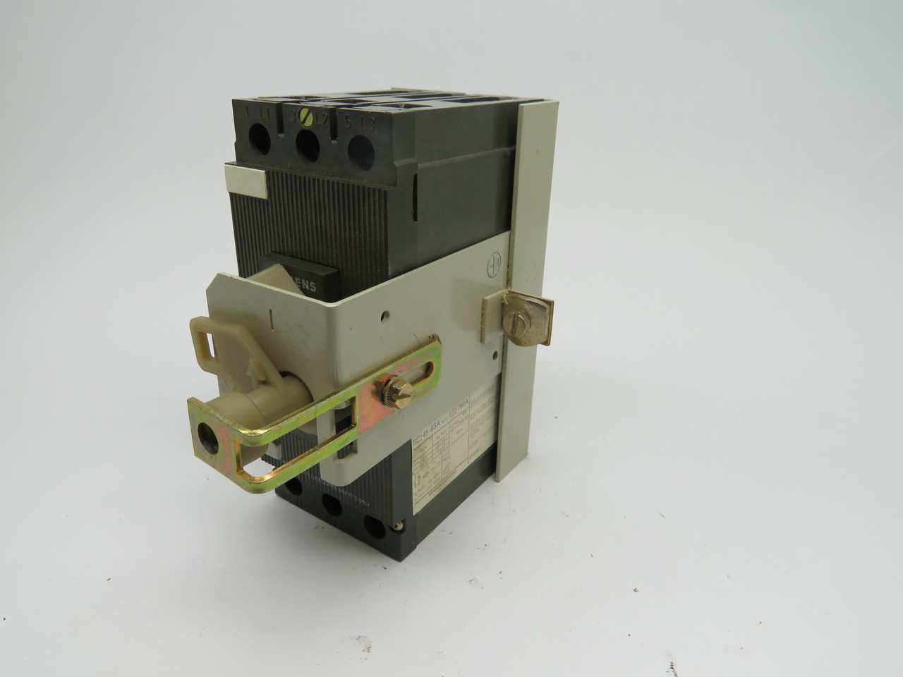 Siemens 3VE4 200-0CT00 Circuit Breaker 56A 600VAC 3-Pole C/W Lock USED