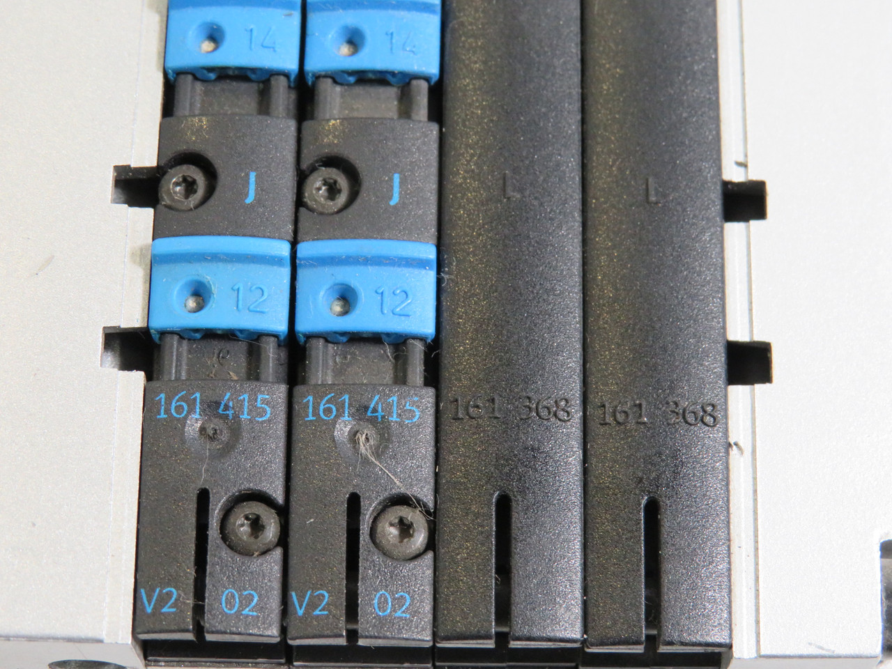 Festo CPV10-GE-FB-4 2-Port Valve Manifold Assembly W/ (161415) Valves USED