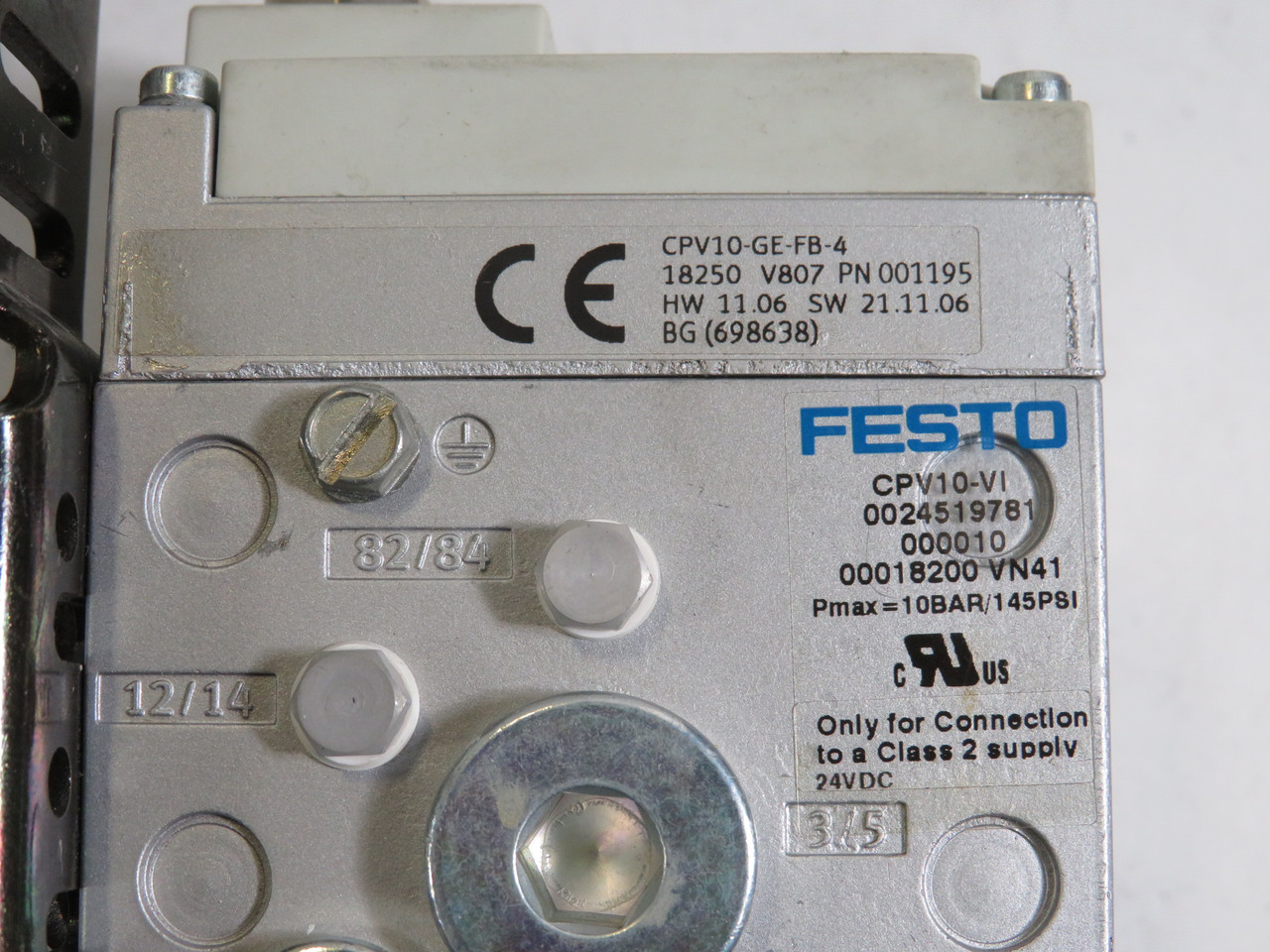 Festo CPV10-GE-FB-4 2-Port Valve Manifold Assembly W/ (161415) Valves USED