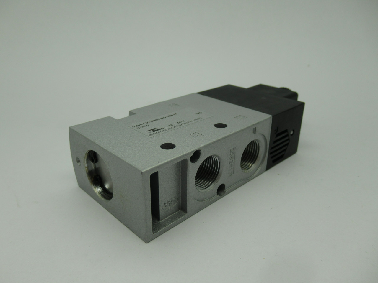 Festo VUVS-L30-M32C-MD-G38-F8-1C1 Solenoid Valve VACF-B-C1-1 24VDC Coil NEW