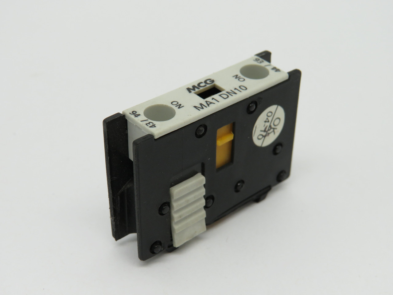 MCG MA1-DN10 Auxiliary Contact Block 1NO 600V USED