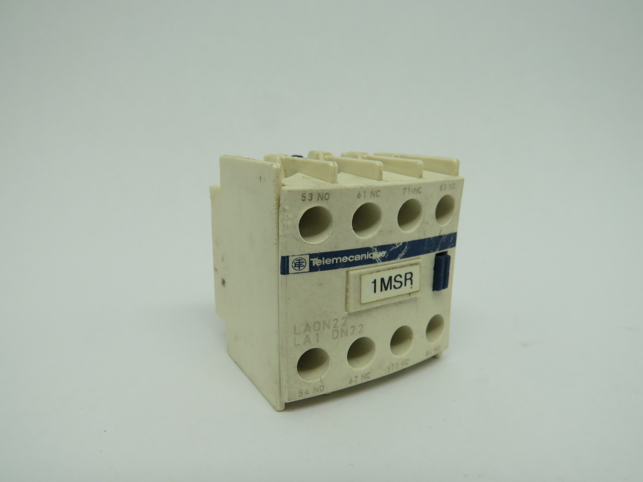 Telemecanique/Schneider LADN22 LA1-DN22 Aux Block 2NO 2NC 690V SHELF WEAR USED