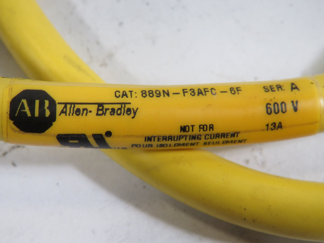 Allen-Bradley 889N-F3AFC-6F 3Pin Straight Cordset Ser.A 600V 13A 6ft NOP
