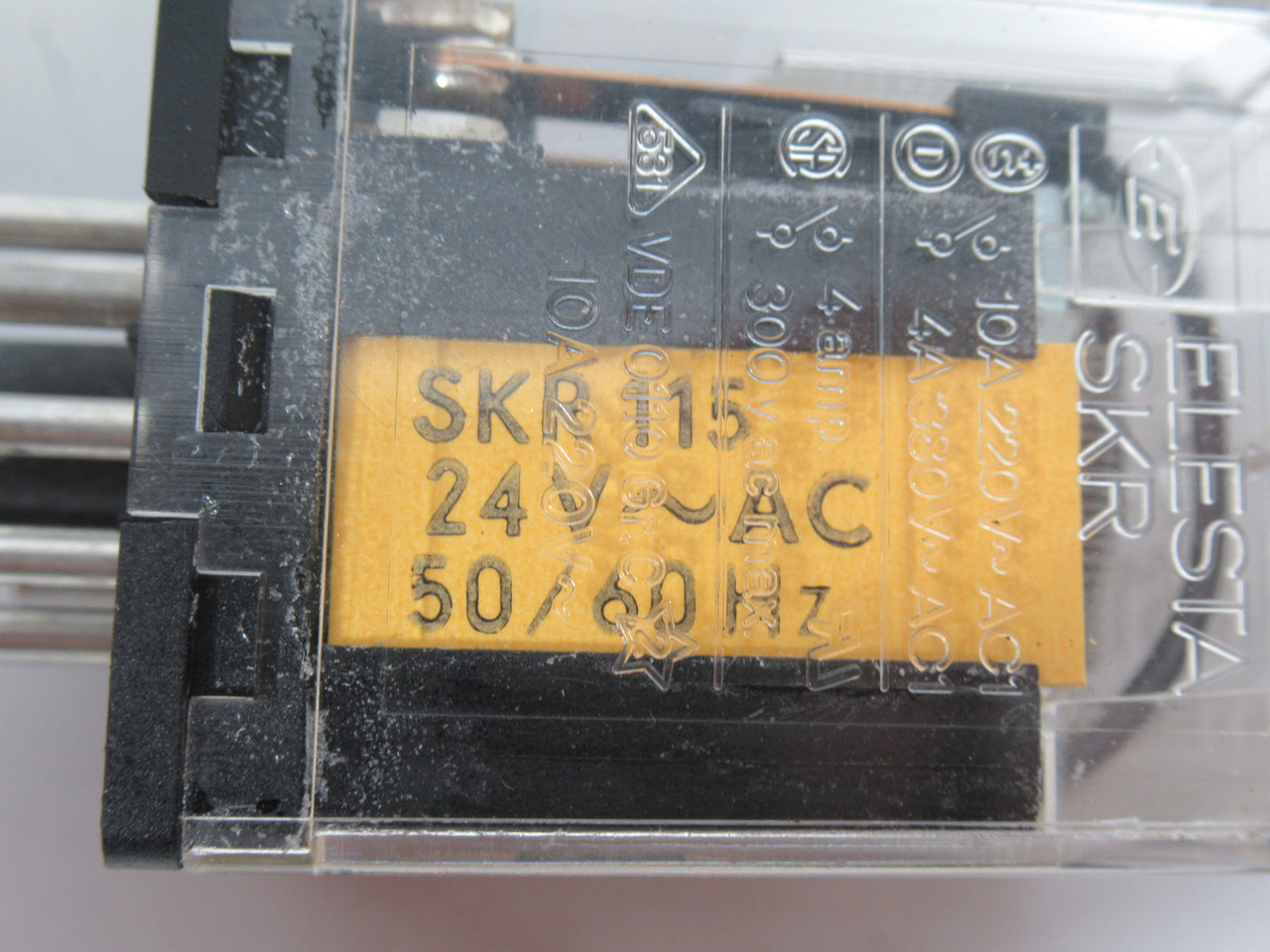 Elesta SKR115 Industrial Relay 24VAC 10A 11Pin USED