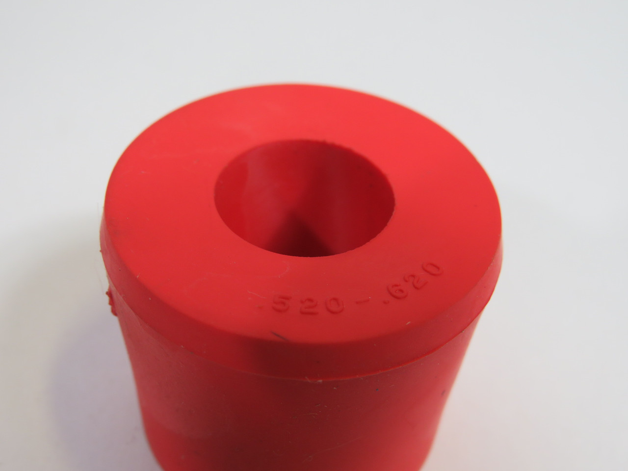 Arrow Hart 1547-72-P Red Cable Grommet 0.520-0.620" 20/30A ! NOP !