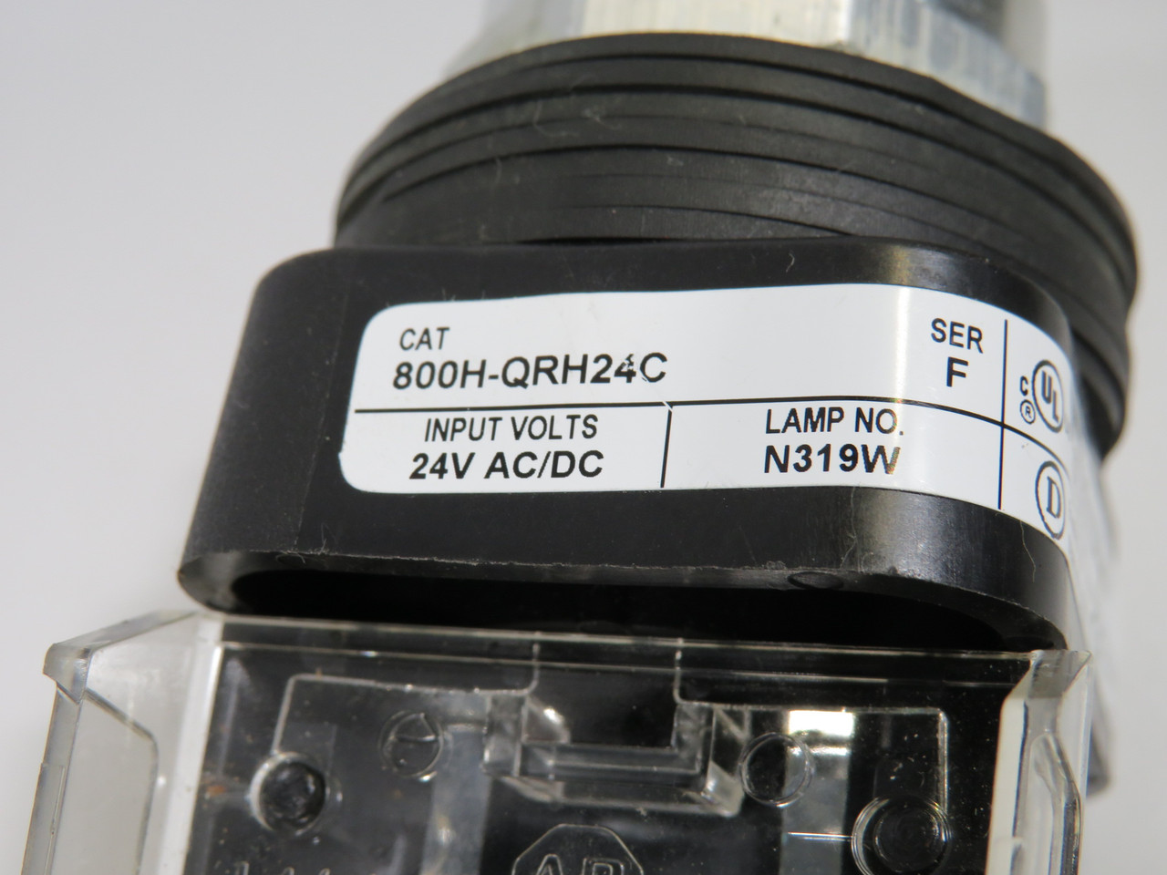 Allen-Bradley 800H-QRH24C Ser F Pilot Light 24V *No Lens, Damage* USED