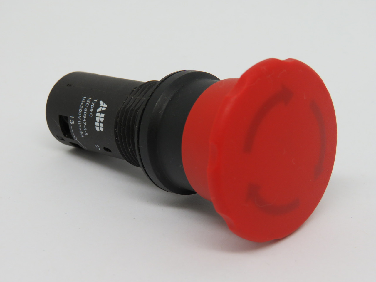 ABB CE4T-10R-11 Twist-Release E-Stop Push Button 1NO 1NC 300V *No Nut* USED