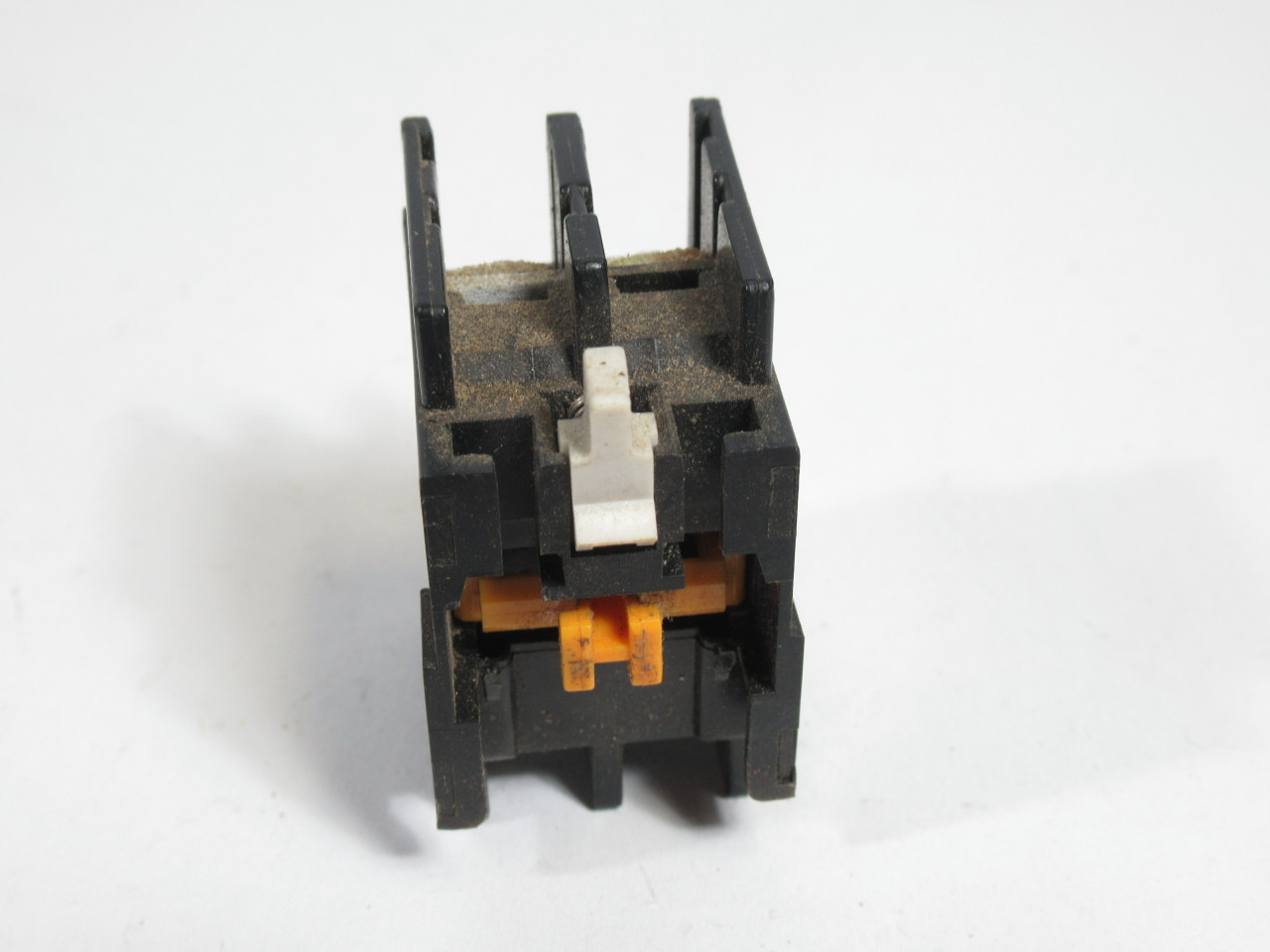 Telemecanique LA1-D11 Auxiliary Contact Block 1NO 1NC 660V 10A USED