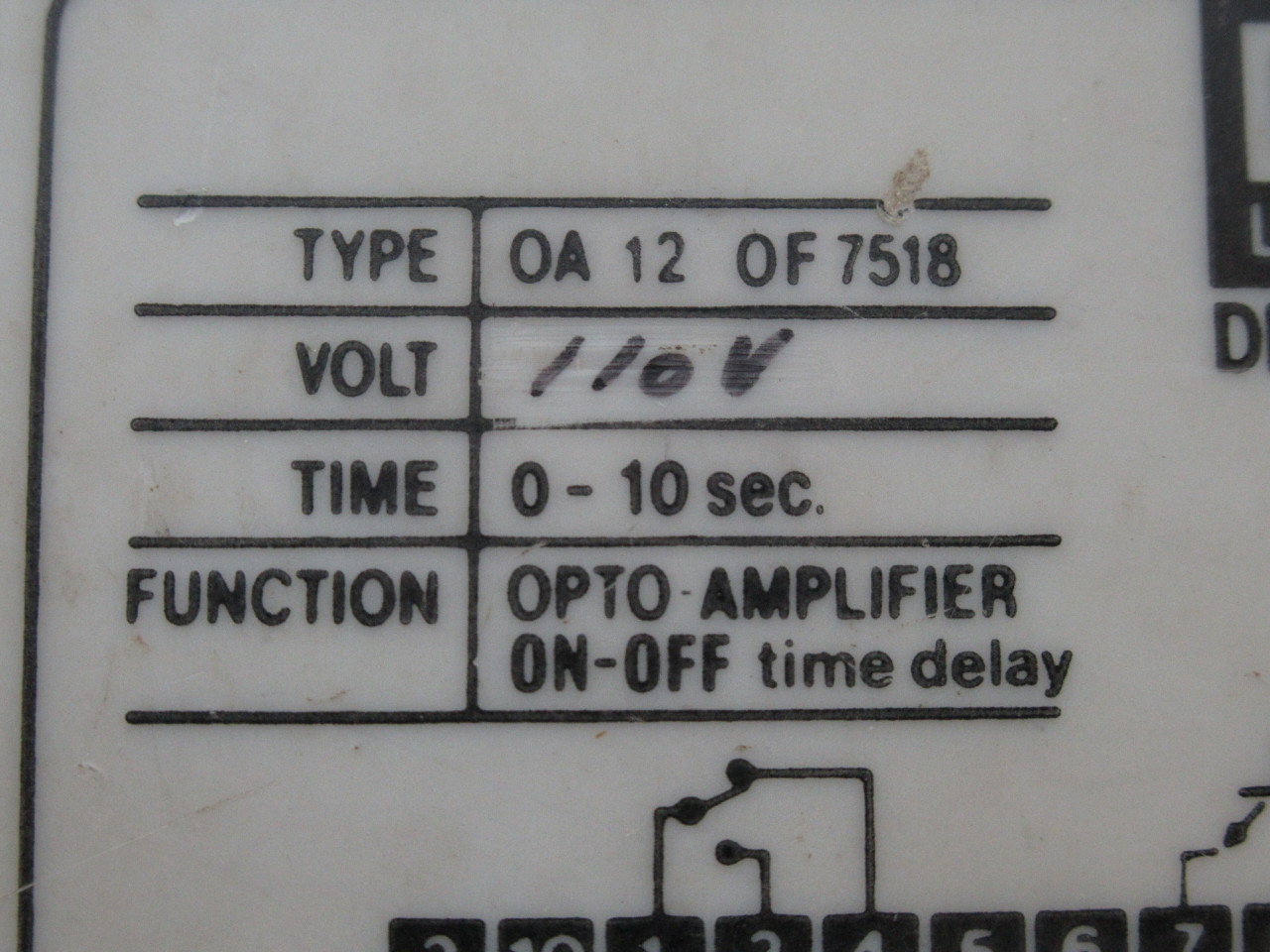 DIK Logik 0A12-0F7518 Opto Amplifier 110V 0-10sec 11-Pin USED
