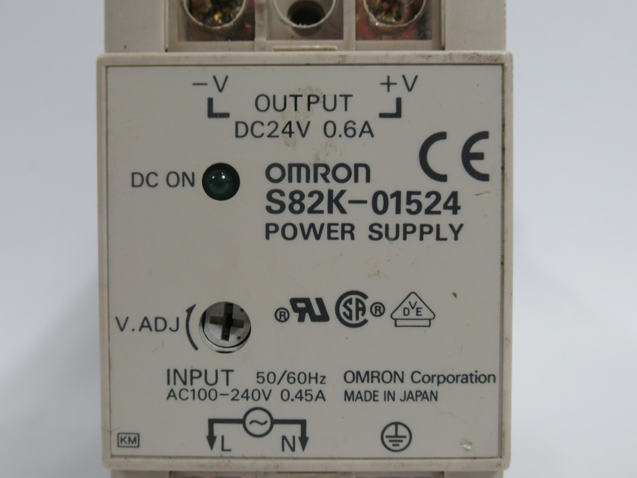 Omron S82K-01524 Power Supply 24VDC .6A USED