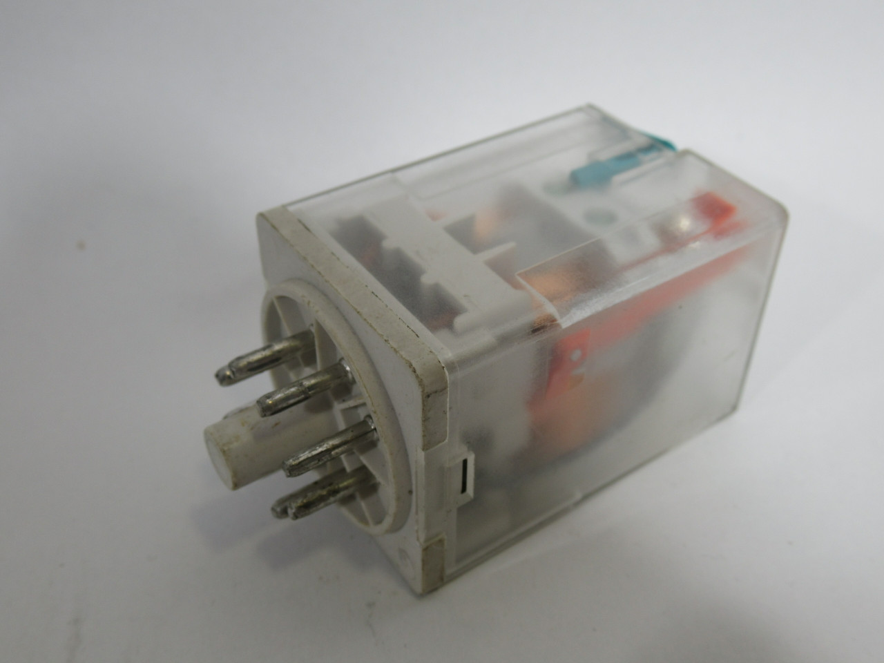 Broyce Control B152E/WT-24VDC General Relay 24VDC 10A@250VAC 8-Pin USED