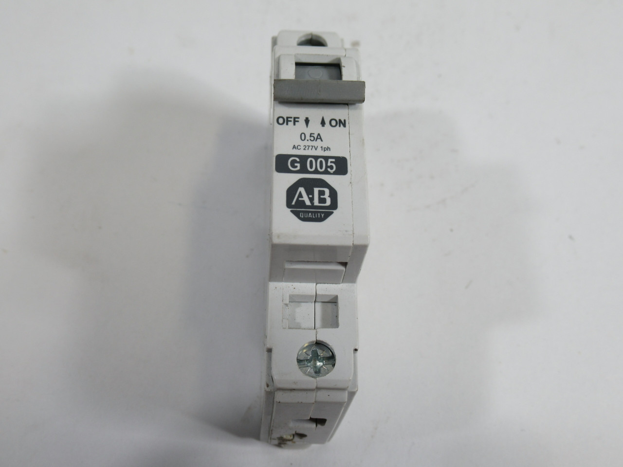 Allen-Bradley 1492-CB1-G005 Series C Circuit Breaker 277VAC 65VDC 0.5A USED