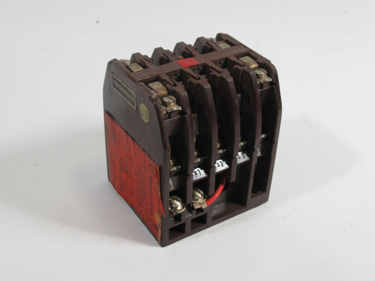 Klockner-Moeller DIL0-52/61-NA Contactor 115VAC 20A USED