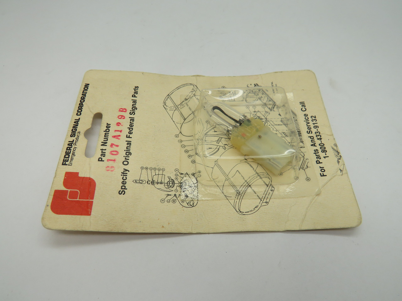 Federal Signal 8107A129B Replacement Bulb ! NEW !