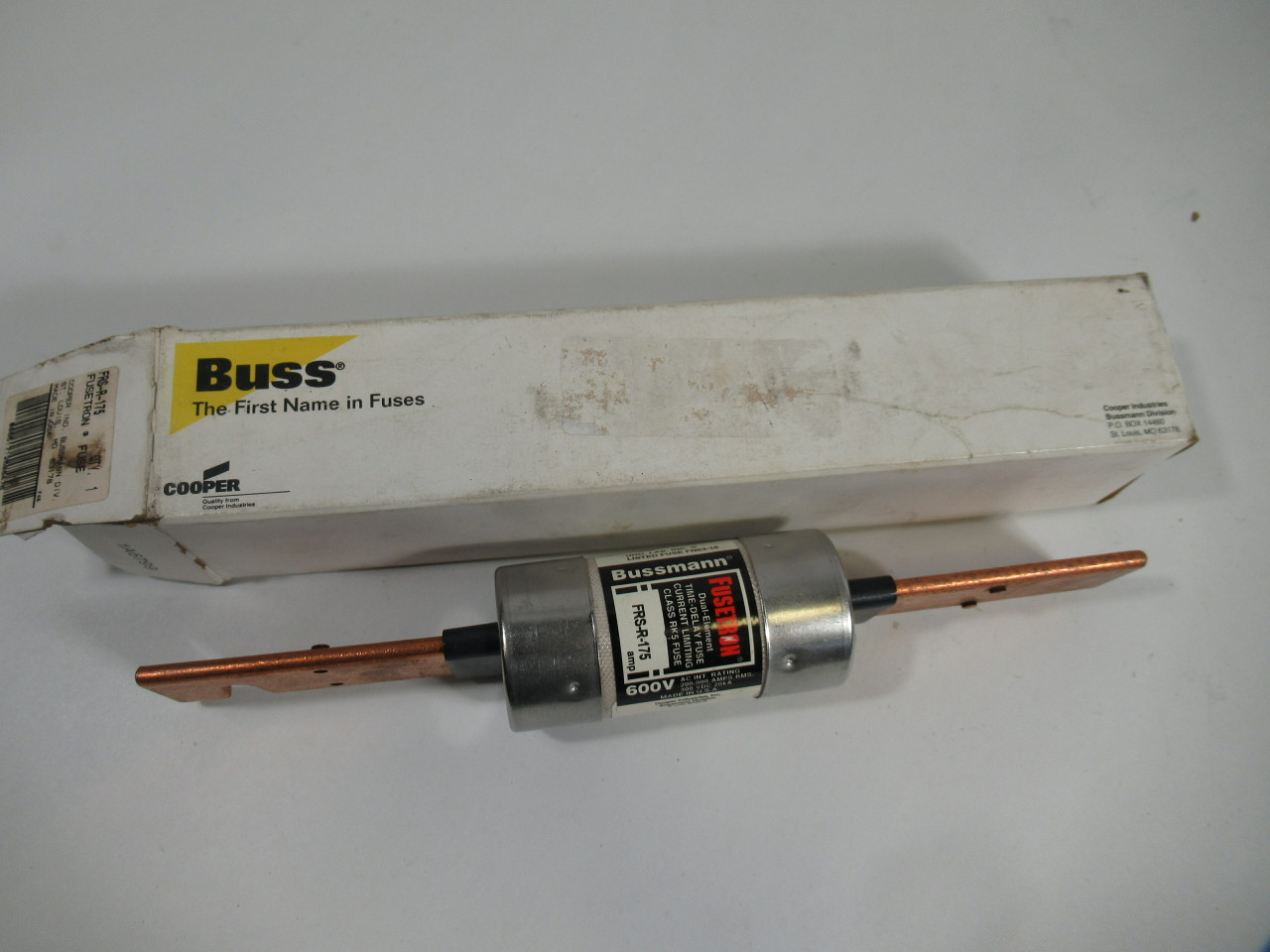 Bussmann FRS-R-175 Dual Element Time Delay Short Body Fuse 175A 600V ! NEW !