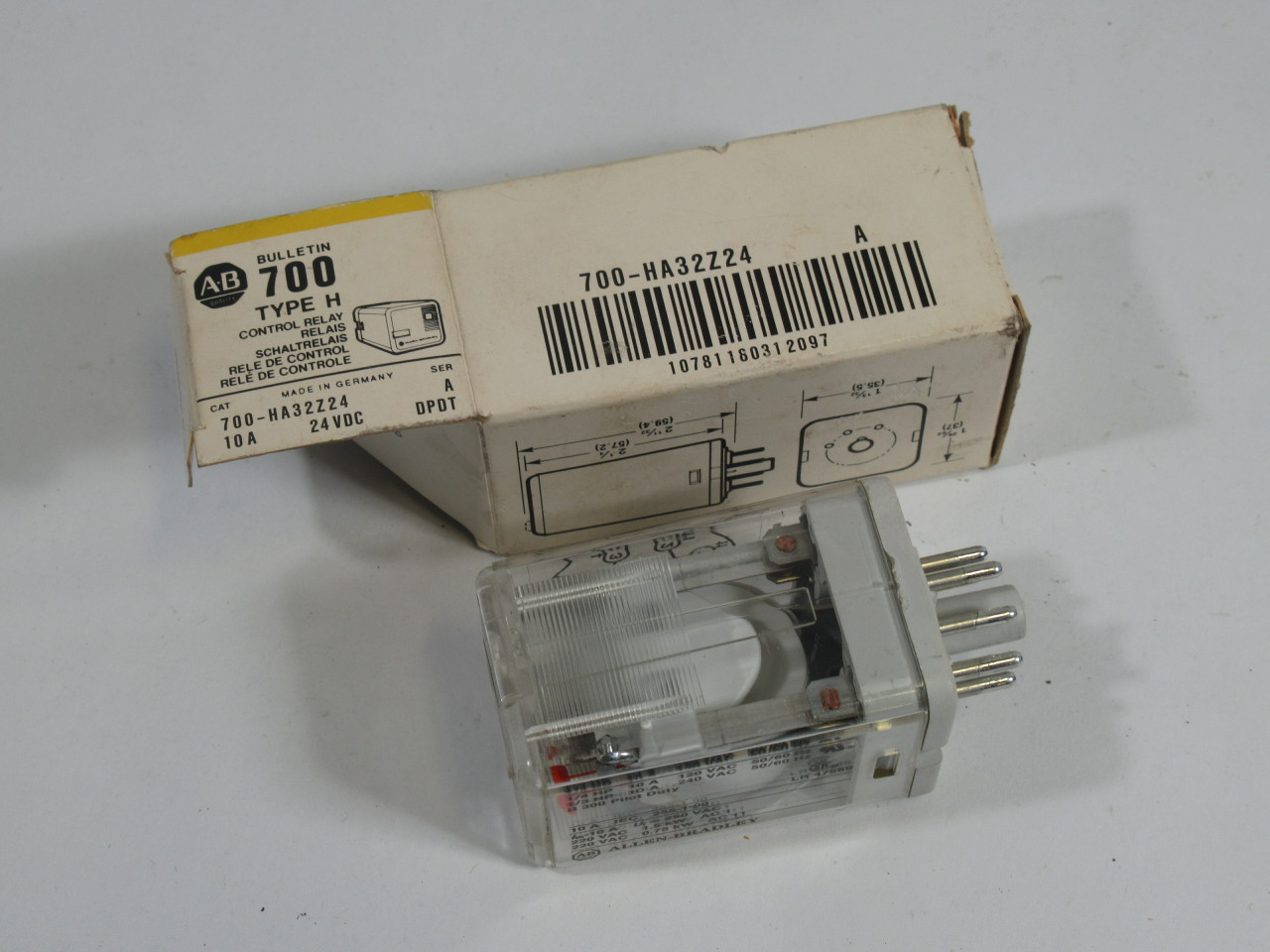 Allen-Bradley 700-HA32Z24 Relay Series A 10A 24VDC ! NEW !