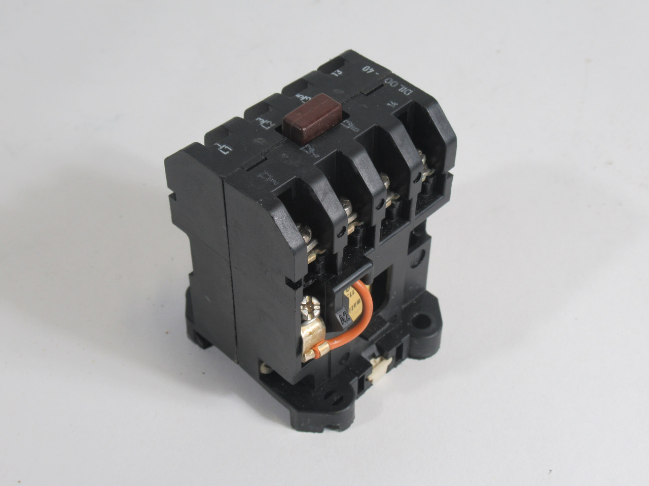 Klockner-Moeller DIL00-40-NA Contactor 115V 20A 60Hz USED