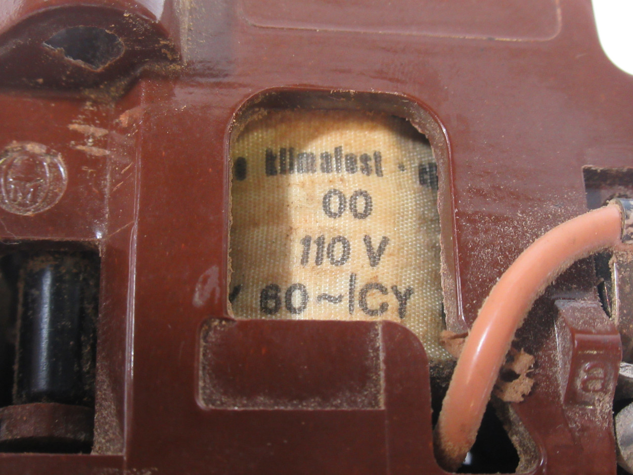 Klockner-Moeller DIL00-40 Contactor 110V 20A 60Hz USED