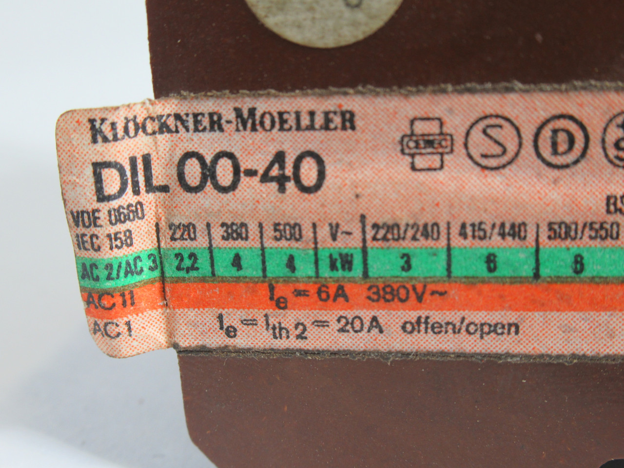 Klockner-Moeller DIL00-40 Contactor 110V 20A 60Hz USED