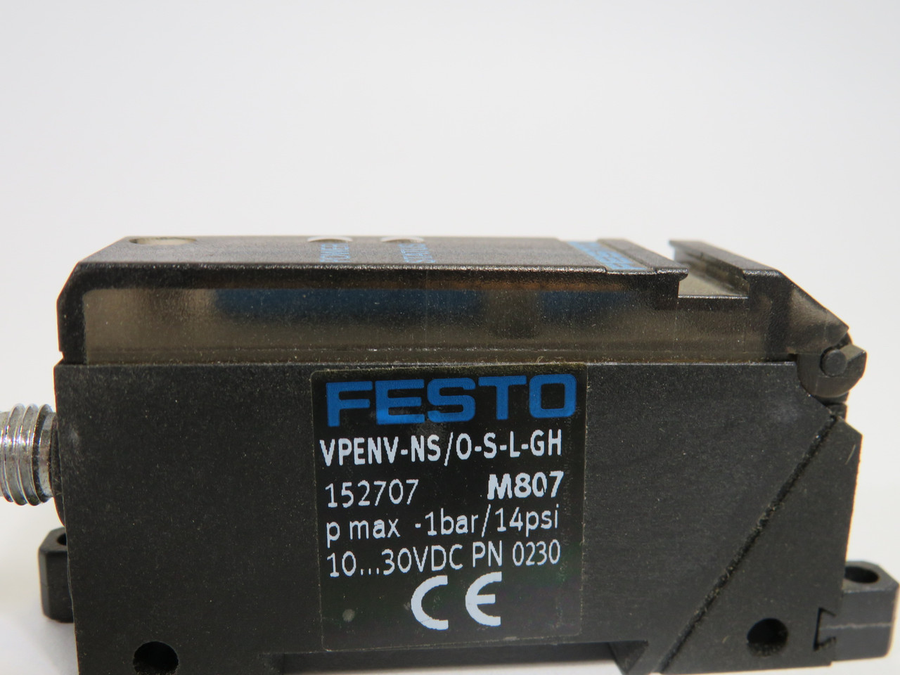 Festo 152707 VPENV-NS/O-S-L-GH Vacuum Switch 10-30VDC -1bar/14psi USED
