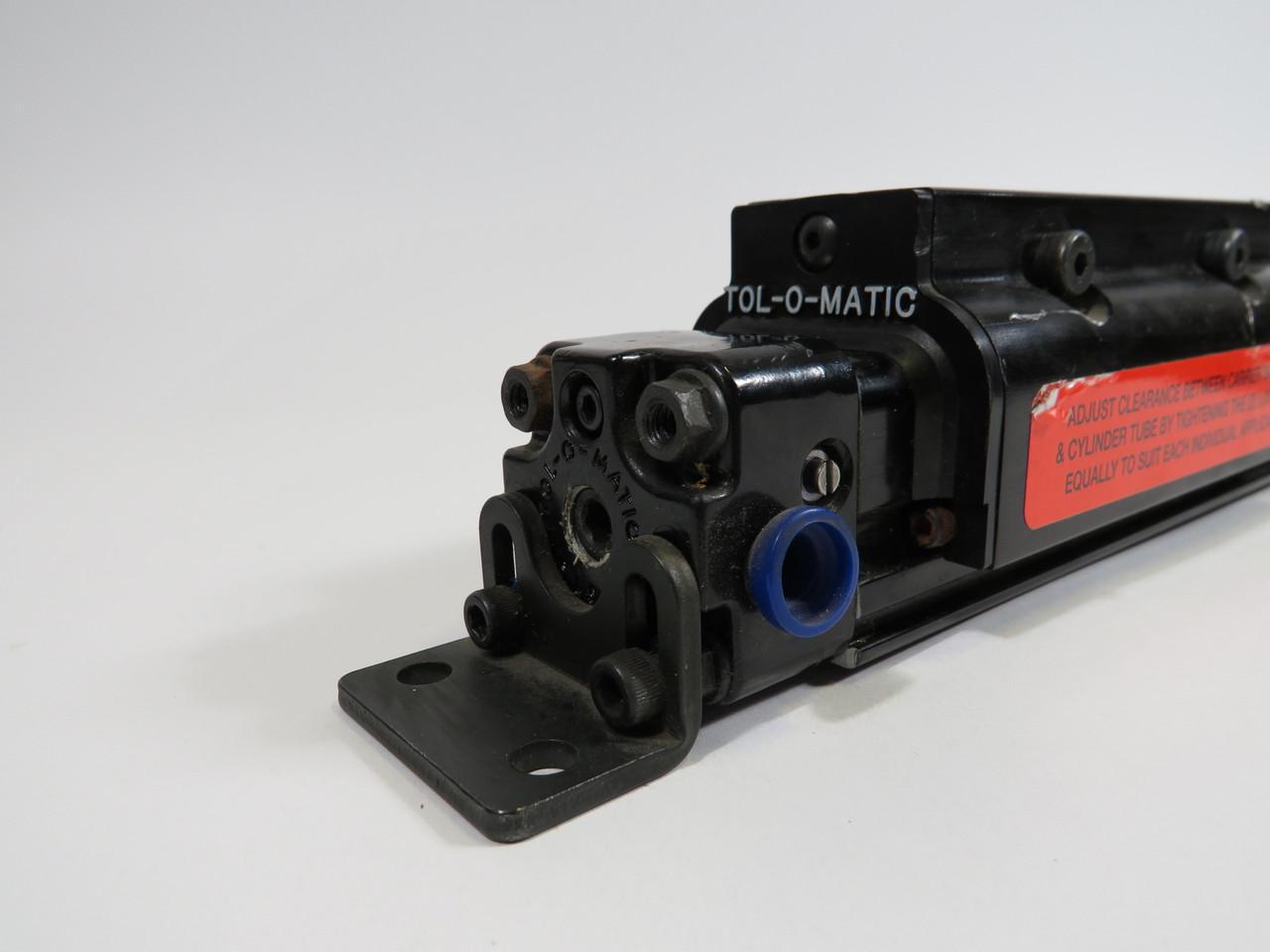 Tolomatic BC210-SK10.750-FM2-CT2 Pneumatic Band Cylinder USED
