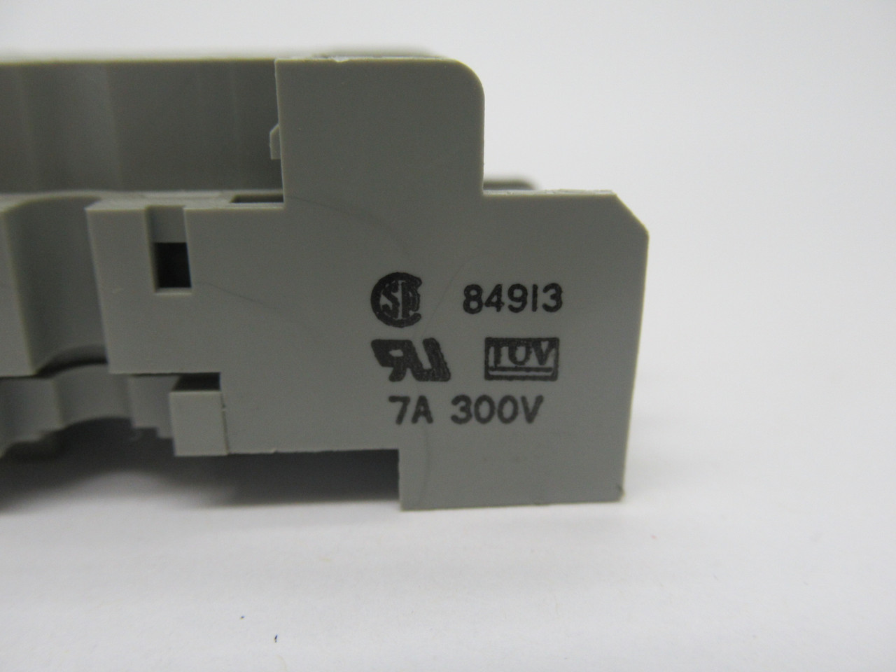 IDEC SM2S-05 Relay Socket 300V 7A ! NOP !