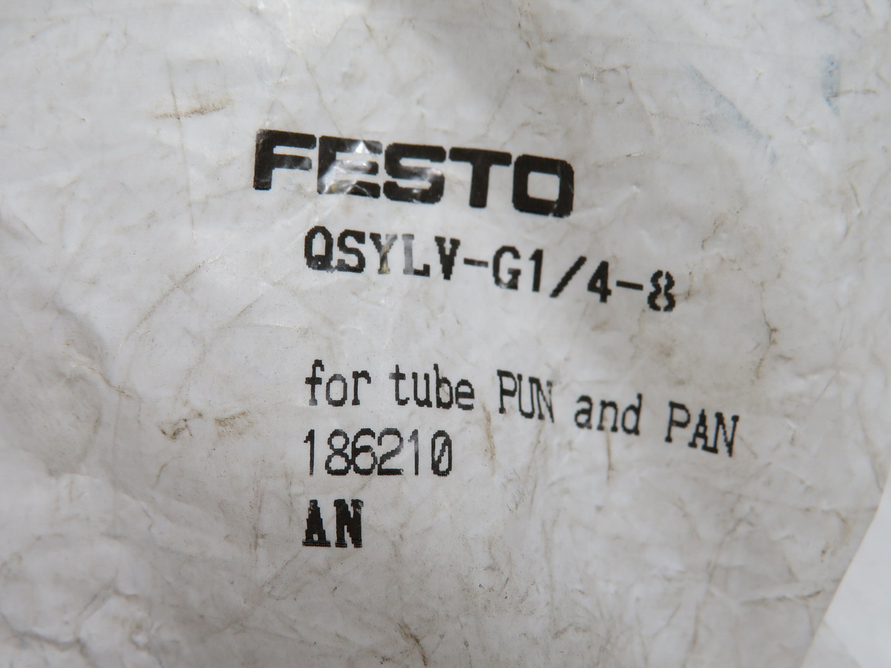 Festo 186210 QSYLV-G1/4-8 Push-In Y-Fitting G1/4" Thread 8mm Tubing OD ! NWB !