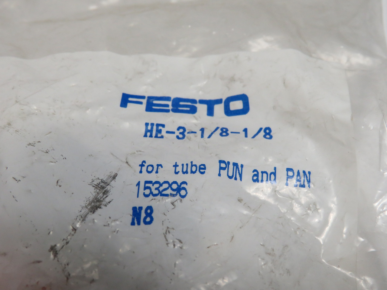 Festo 153296 HE-3-1/8-1/8 On-Off Valve R1/8" Thread ! NWB !