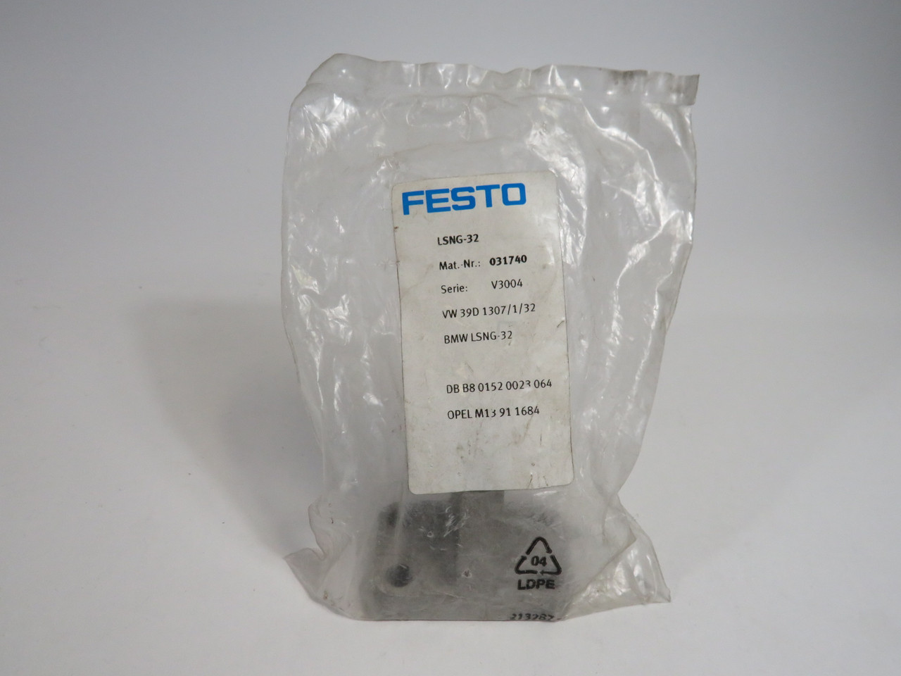 Festo 31740 LSNG-32 Clevis Foot NWB
