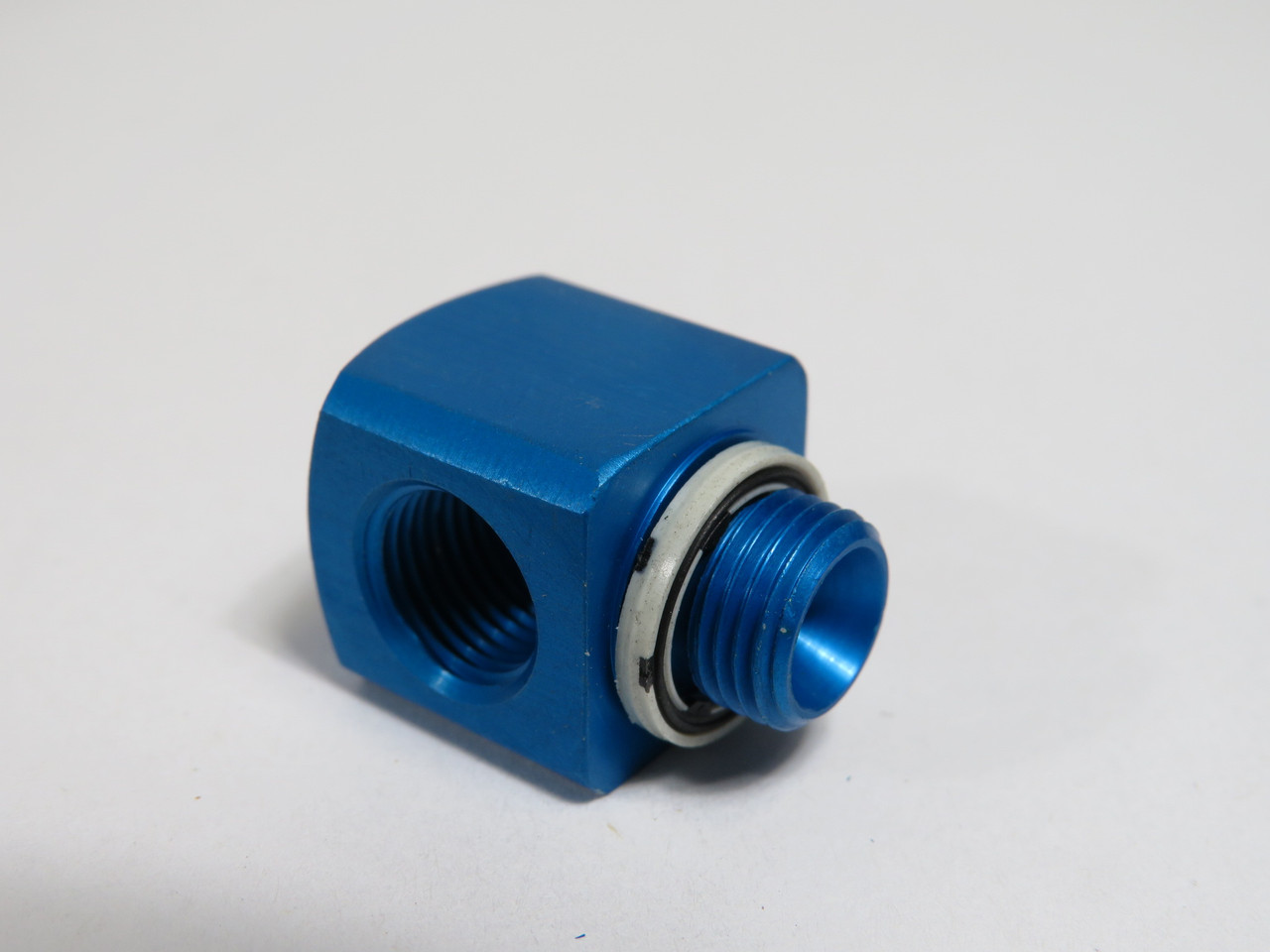 Festo 3614 G-1/8-A/I Elbow with Sealing Ring 8-Pack  NWB