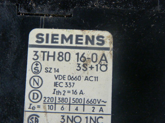 Siemens 3TH8016-0A Control Relay 110V/50Hz 132V/60Hz 16A 3NO 1NC  USED