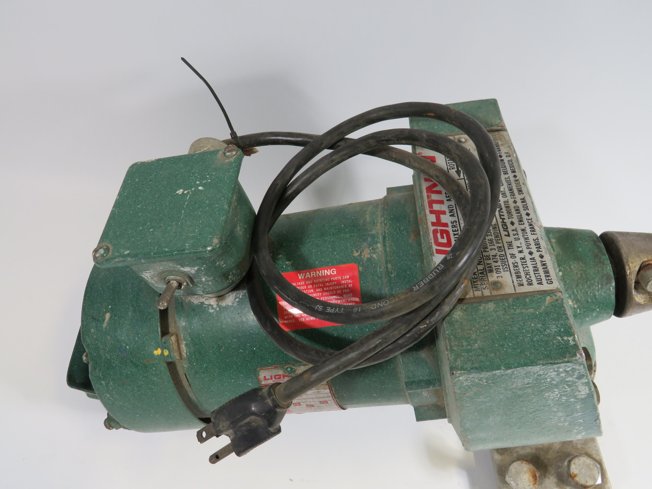 Lightnin NS-1 Mixer 1/3Hp 1725RPM 115V 6.6A 1Ph 60Hz USED