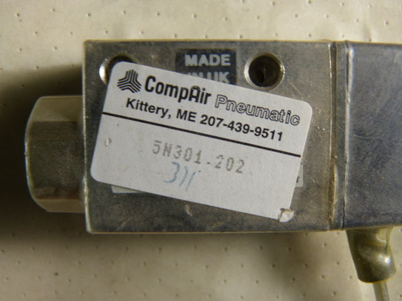 Compair Inc 5N301-202 Limit Switch w/ 1.5" Tab Lever ! NEW !