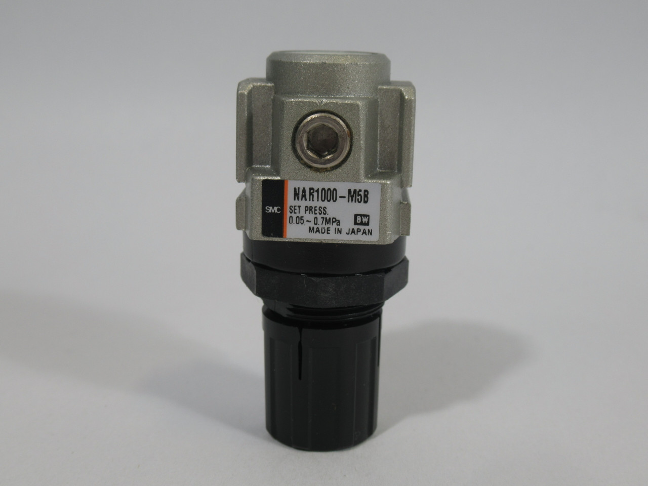 SMC NAR1000-M5B Pneumatic Regulator M5 Port 0.05-0.7MPa USED