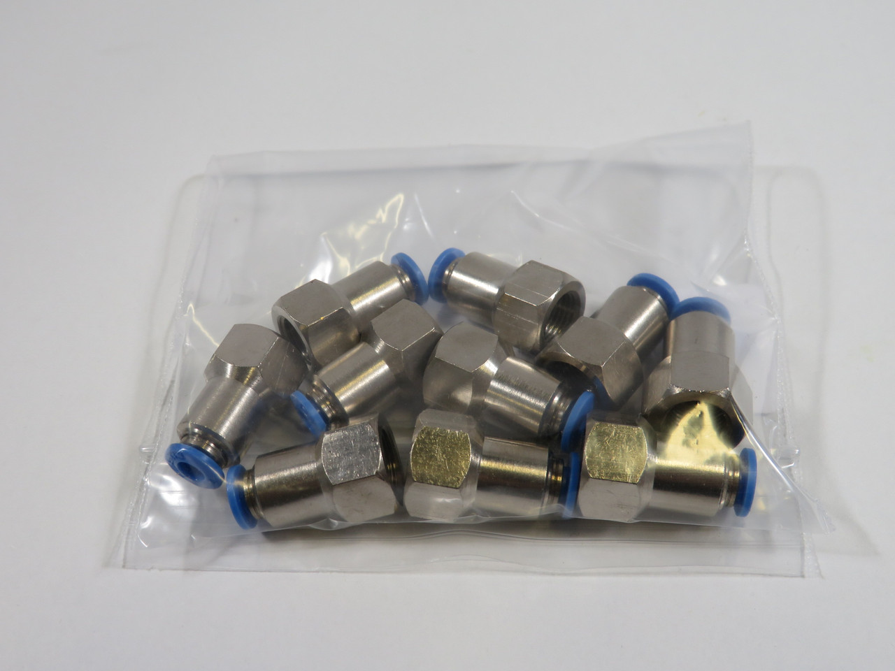 Festo 153022 QSF-1/8-4-B Push-In Fitting G1/8" Thread 4mm Tube OD 10-Pk USED