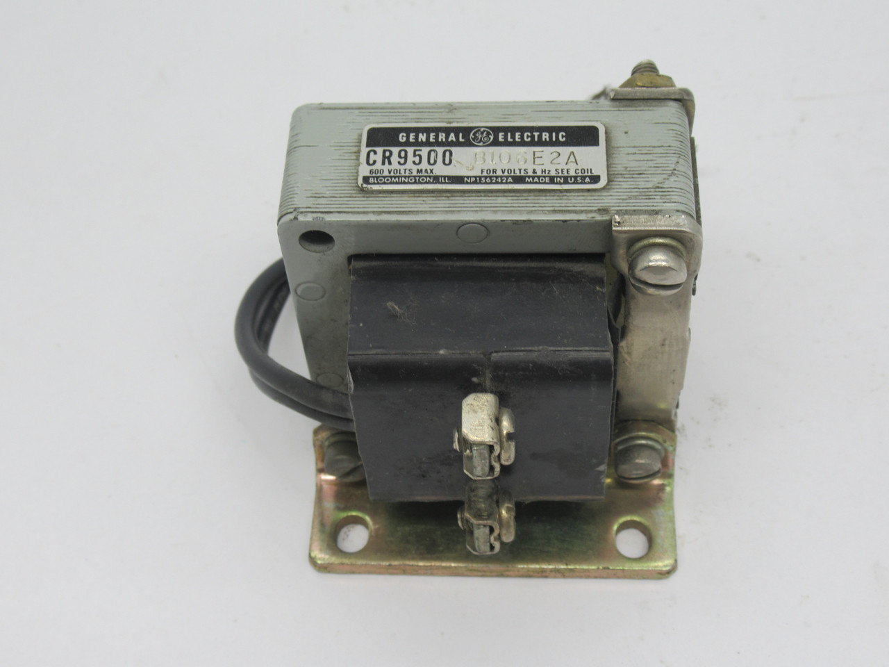 General Electric CR9500B106E2A Solenoid Coil w/o Piston 115V@60Hz USED