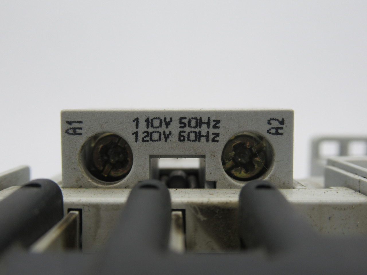 Allen-Bradley 104-C09D22 Reversing AC Contactor 110/120V 50/60Hz USED