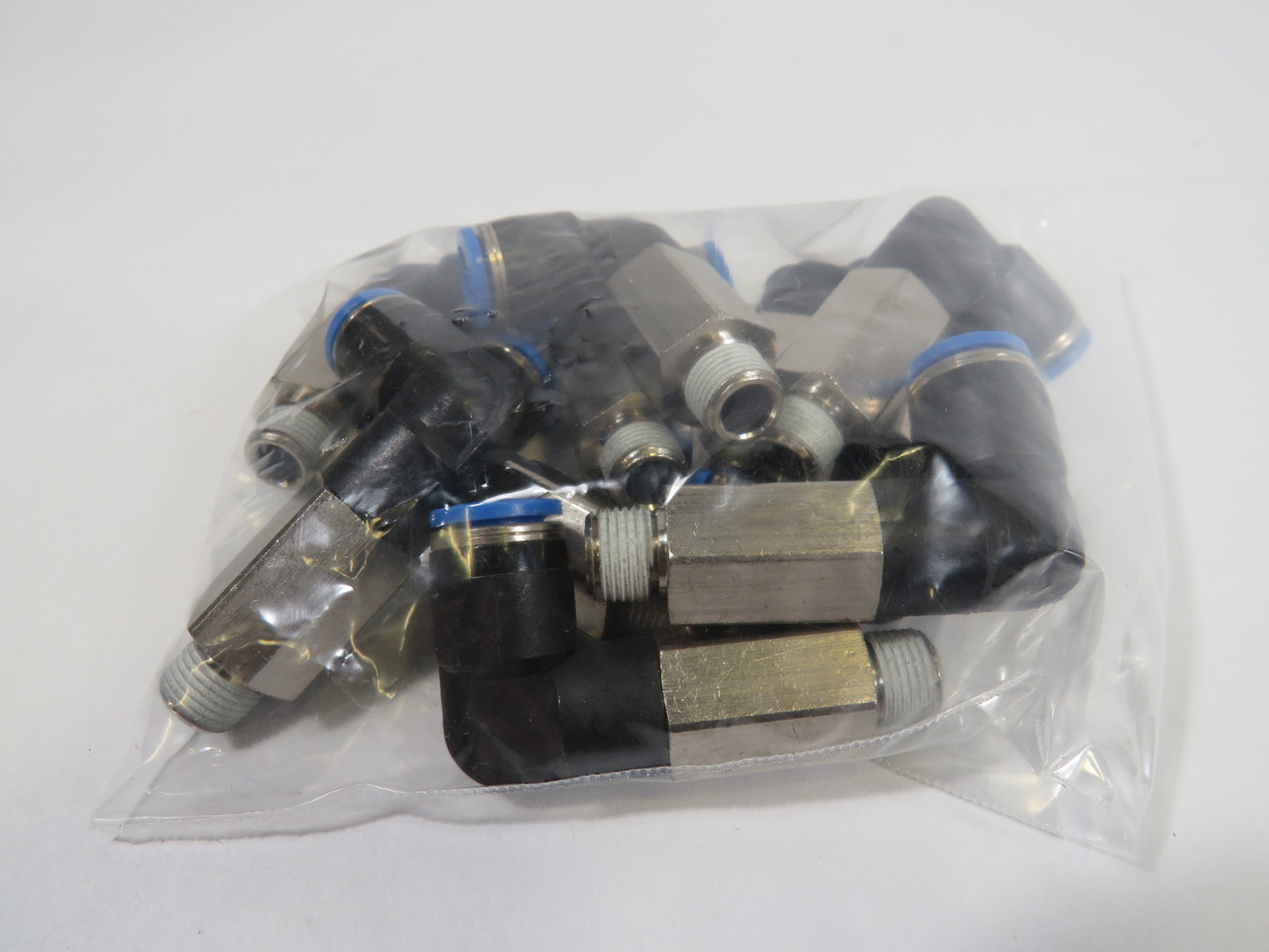 Festo 153079 QSLL-1/8-8 Push-In Long L-Fitting R1/8" x 8mm Tube OD Lot of 10 NOP