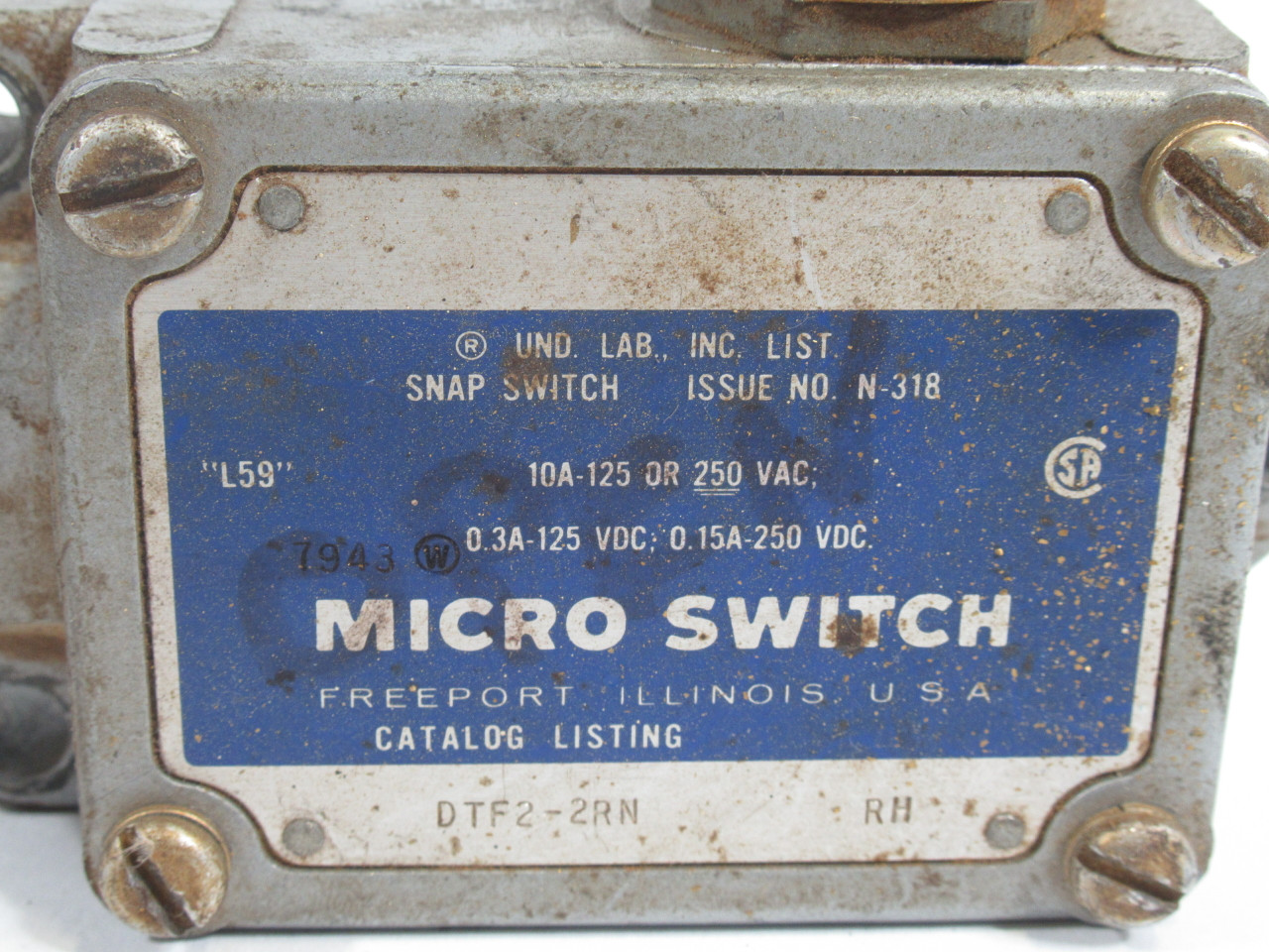 Microswitch DTF2-2RN-RH Limit Switch 10A 125/250VAC USED