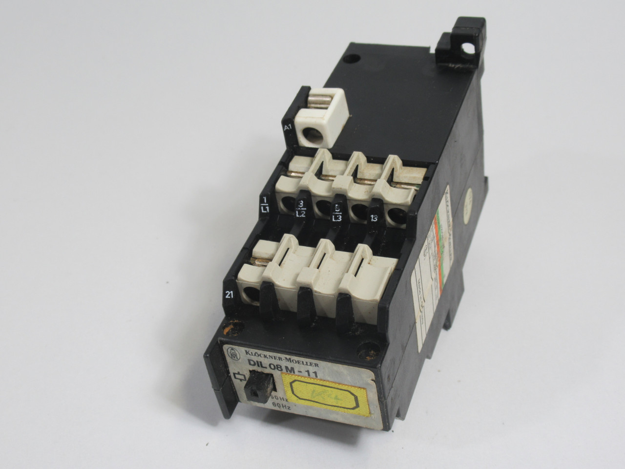 Klockner-Moeller DIL08M-11-220/240V Contactor 220V@50Hz 240V@60Hz USED