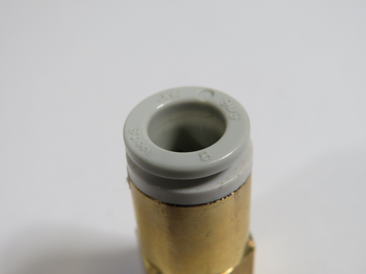 SMC KQ2F08-01 Push-In Female Connector R1/8" Thread 8mm Tube OD 7-Pack ! NOP !