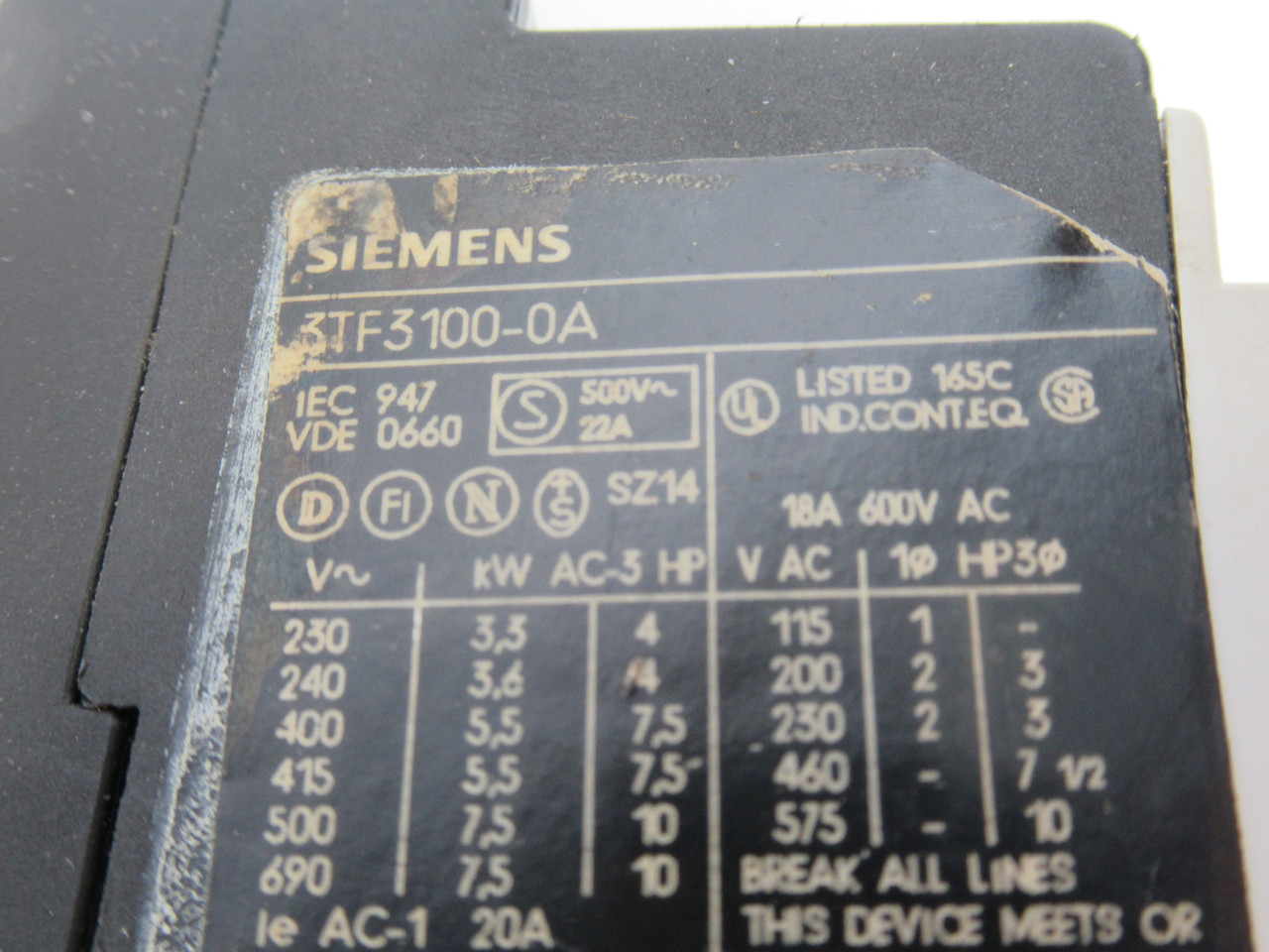 Siemens 3TF3100-0AJ2 Contactor 110V@50/60Hz 1 NO USED
