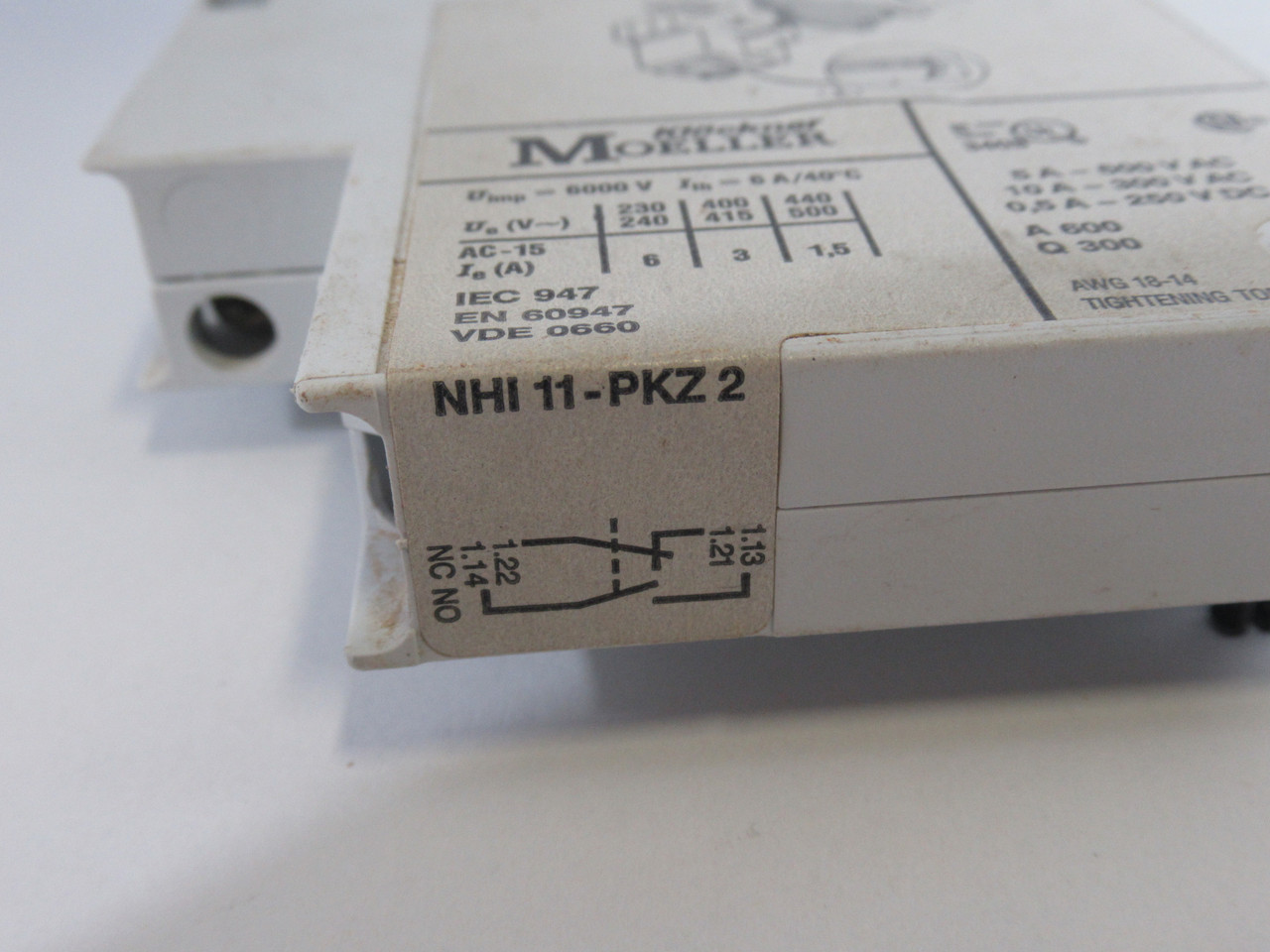 Klockner-Moeller NHI11-PKZ2 Side Mount Auxiliary Contact Block 1NO 1NC USED