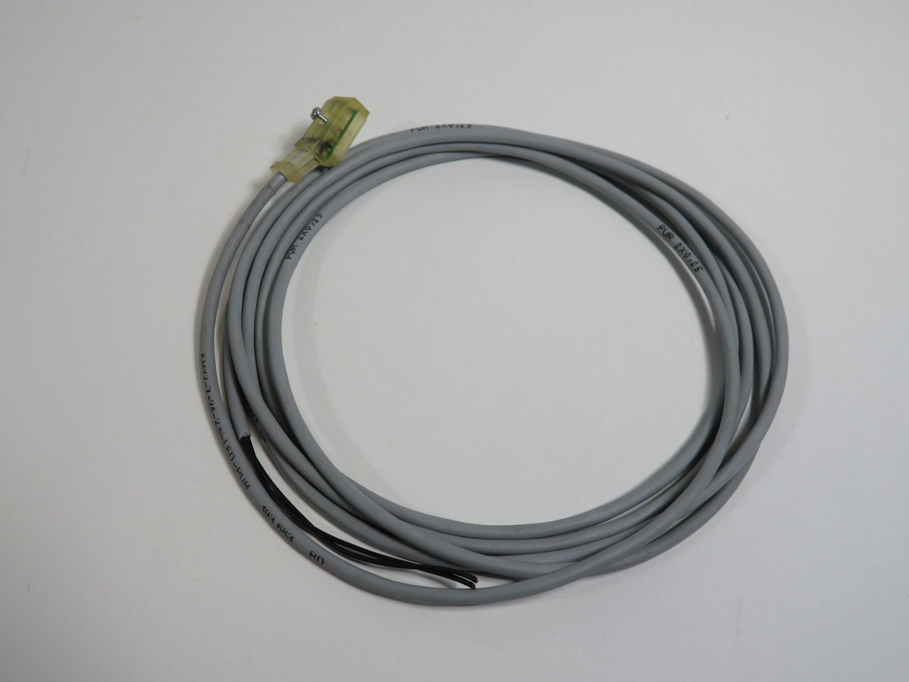 Festo 193683 KMYZ-7-24-2.5-LED-PUR Connecting Cable ! NOP !