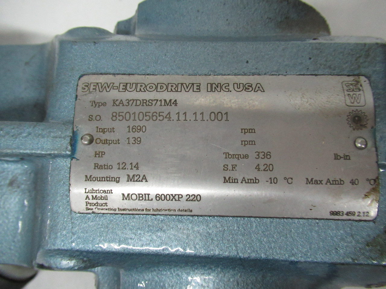 Sew-Eurodrive .75HP 1690RPM 230/460V TEFC C/W Gear Reducer 12.14:1 Ratio USED