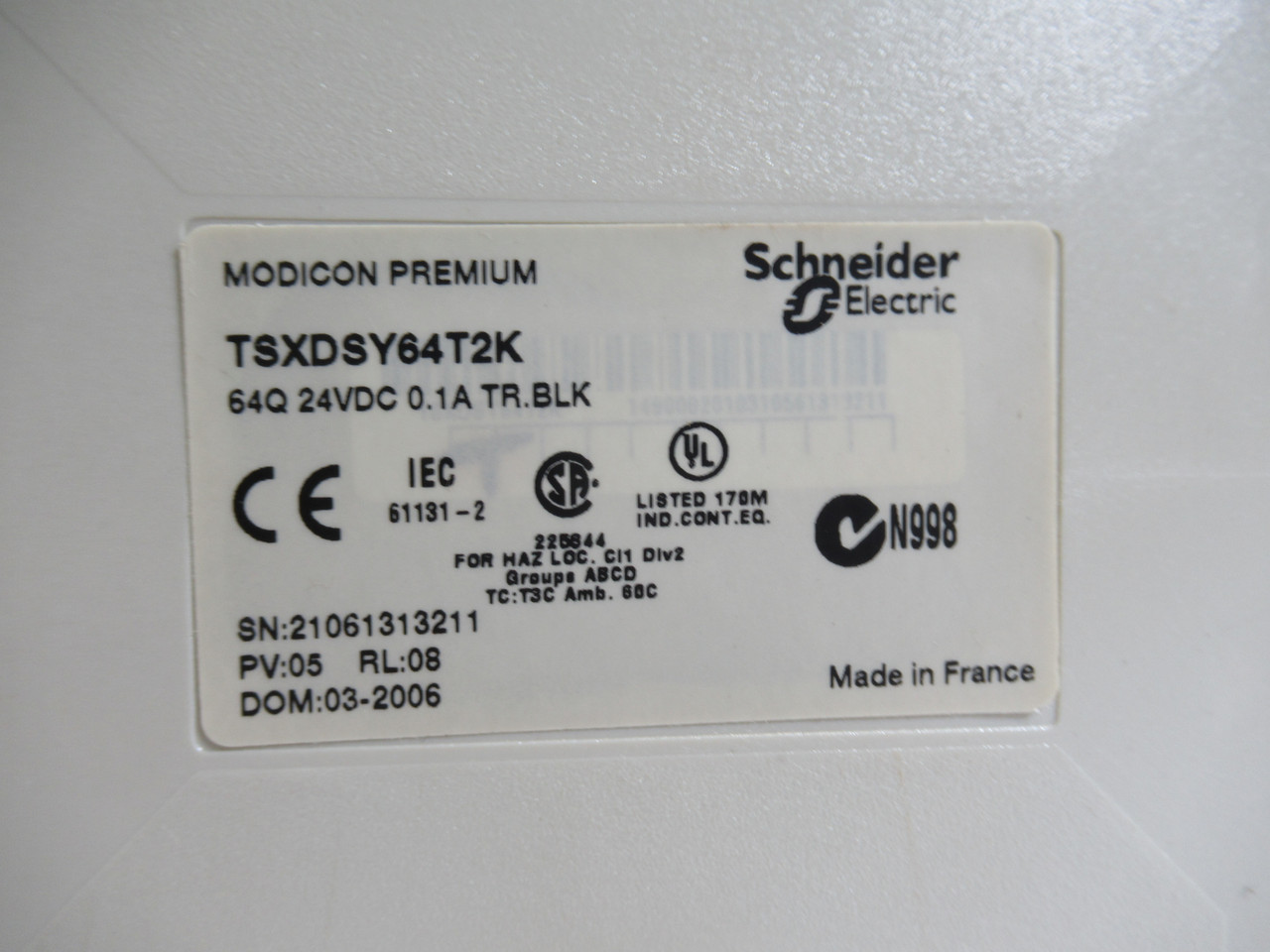 Schneider TSXDSY64T2K Terminal Module 24VDC 0.1A *No Terminal Covers* USED