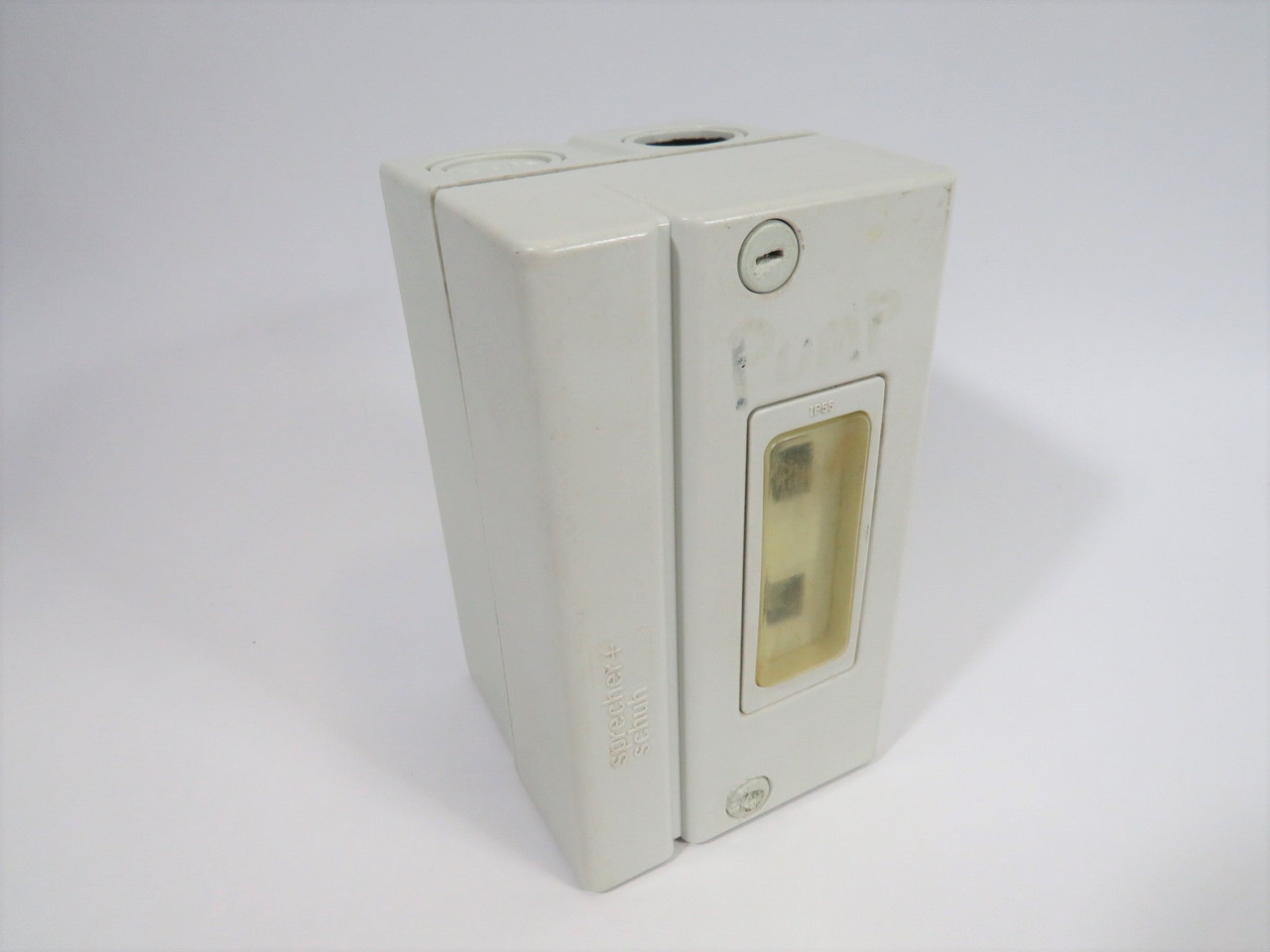 Sprecher + Schuh KT3-25KA(Z) Watertight Enclosure *Damaged Latch Pin* USED