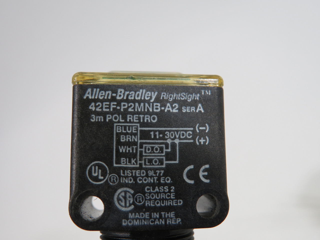 Allen-Bradley 42EF-P2MNB-A2 Ser. A Photoelectric Sensor *Missing Nut* ! NOP !