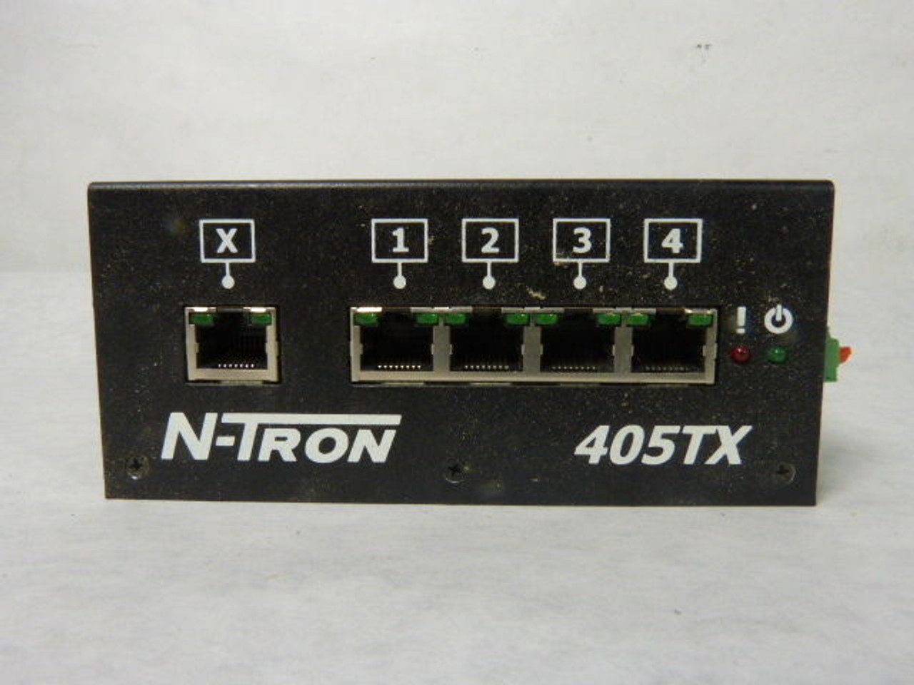 Ntron 405TX Industrial Ethernet Switch 5-Port 10/100 10-30VDC 0.25A USED